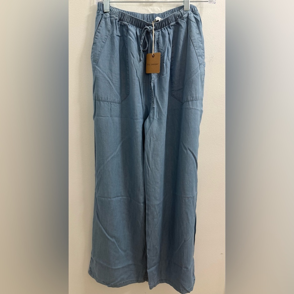 Light Blue Wide-Leg Pull-On Pants